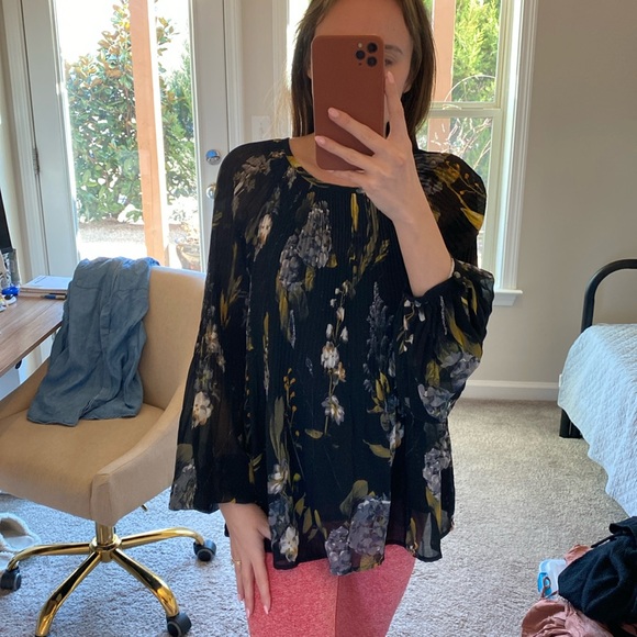 a new day Tops - NWT sheer pleated blouse